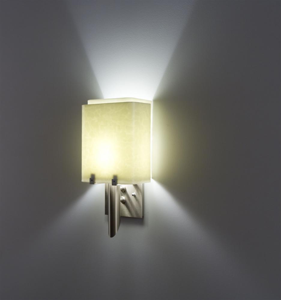 Dessy 1/8 - SS - Incandescent - Front Snow/Back Snow